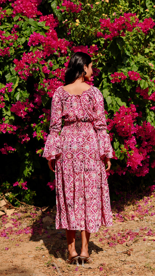 Long Ruffled - Pink Shades