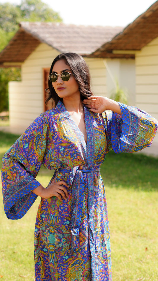 Robe - Checkered Blue