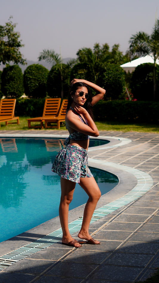 Bralette + Beach Shorts ( set ) - Peacock Blue