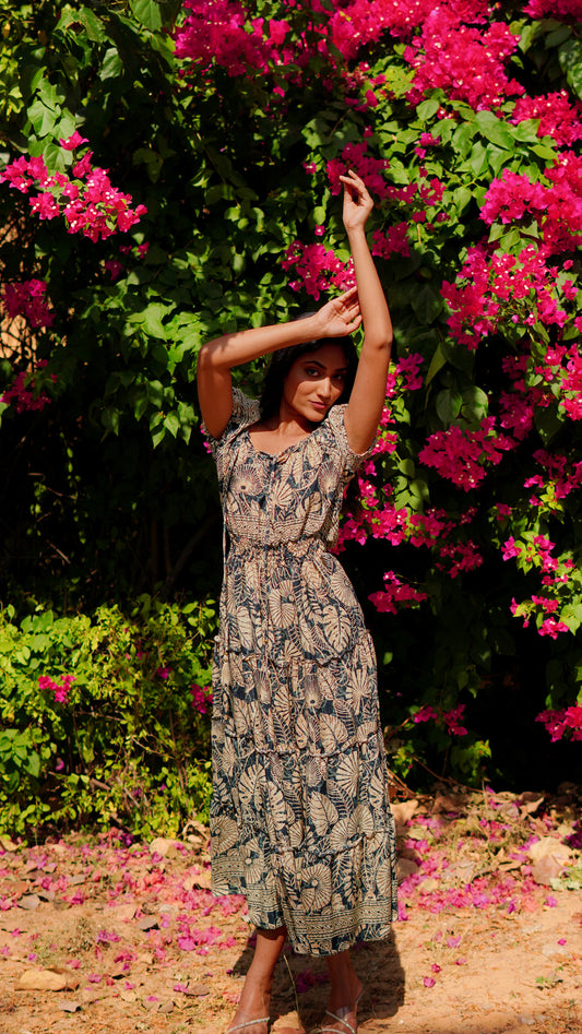 Elasticated Shoulder - Beige Leaf