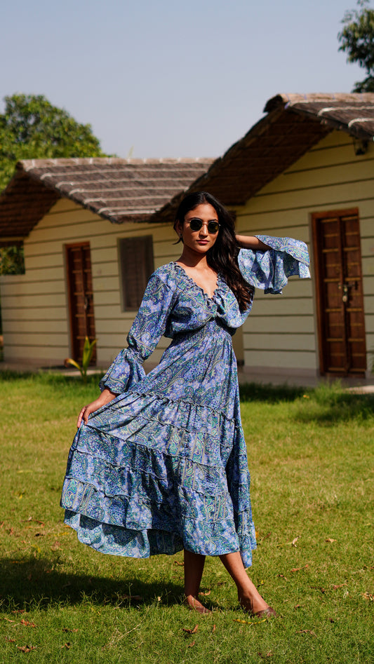 Long Ruffled - Blue Shades