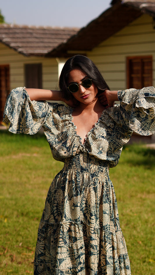 Long Ruffled - Beige Leaf